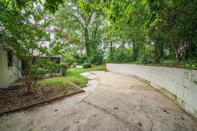 3 Primrose Ct, Columbus, GA 31907 - view of yard featuring a patio area
