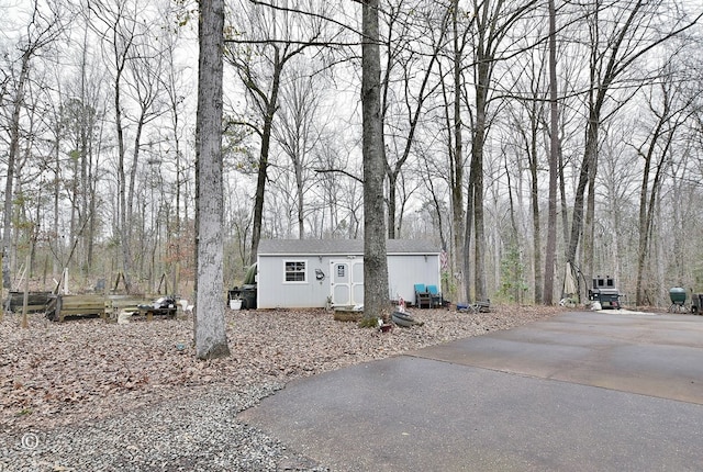 exterior space with an outbuilding