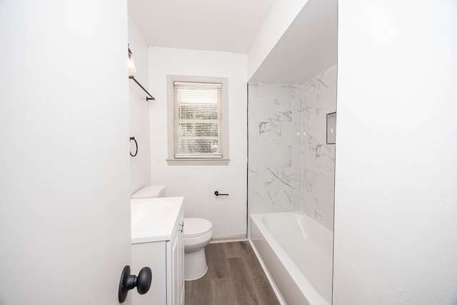 2104 Wellborn Dr, Columbus, GA 31907 - full bath with vanity, wood finished floors, and shower / tub combination
