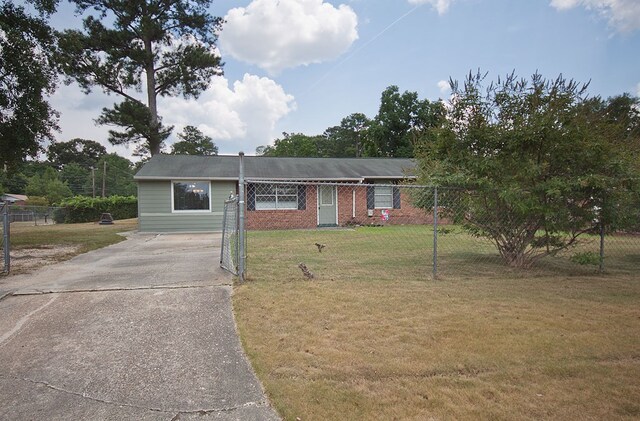 5622 Pollman St, Columbus, GA 31907 - ranch-style house with concrete driveway