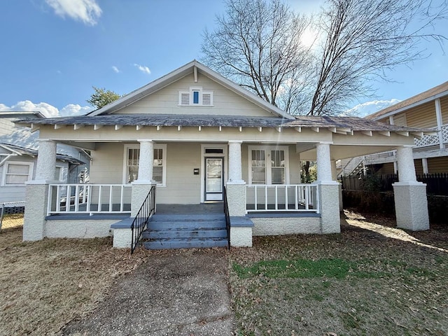 view of front facade with a porch