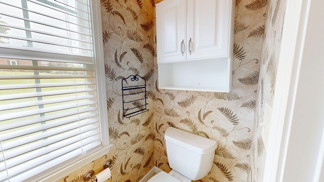 4756 Timarron Loop, Columbus, GA 31909 - bathroom featuring wallpapered walls and plenty of natural light