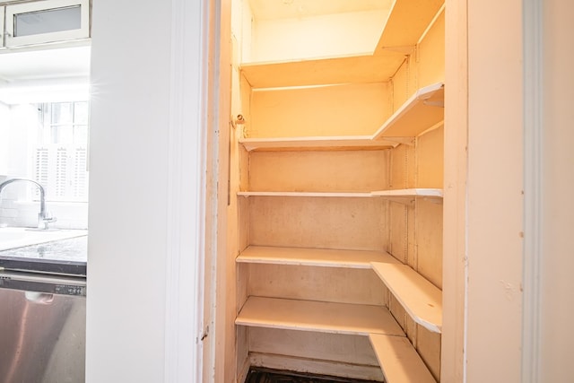 1518 Preston Dr, Columbus, GA 31906 - storage area with a sink