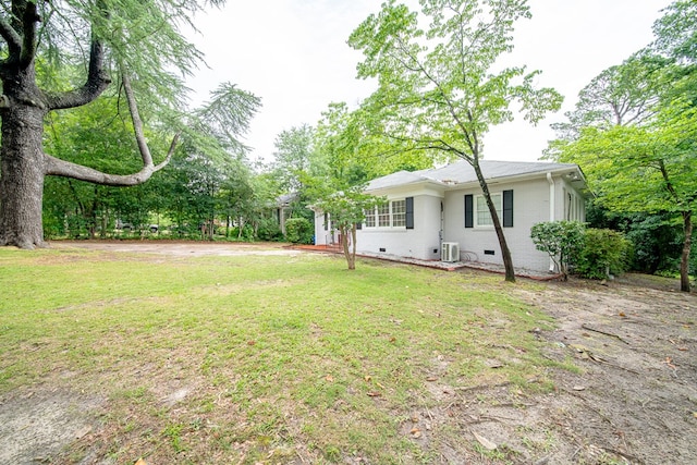 1518 Preston Dr, Columbus, GA 31906 - view of grassy yard with central AC