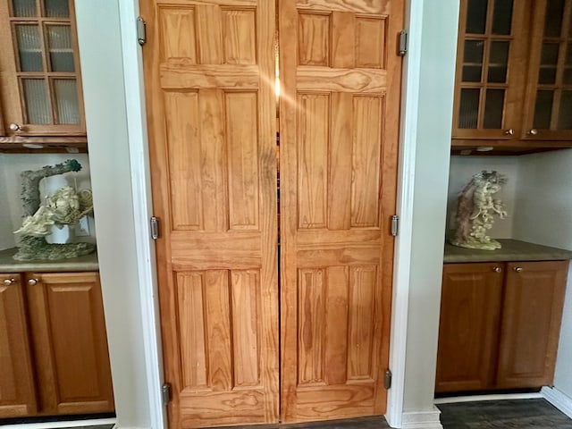 283 Roberts Rd, Hahira, GA 31632 - bar featuring dark wood-style floors