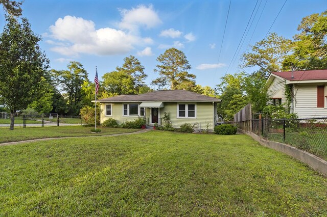 2608 5th Ave, Phenix City, AL 36867 - view of front of house featuring entry steps