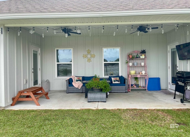 view of patio featuring ceiling fan and an outdoor living space