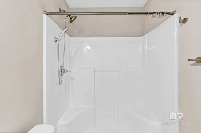 15030 Marem Dr, Foley, AL 36535 - full bathroom featuring a shower
