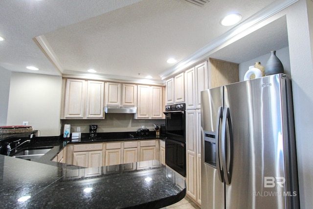 kitchen with kitchen peninsula, a textured ceiling, black appliances, ornamental molding, and sink