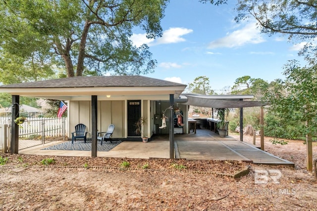 exterior space featuring fence