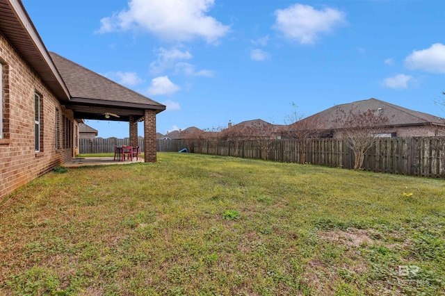 view of yard featuring a patio