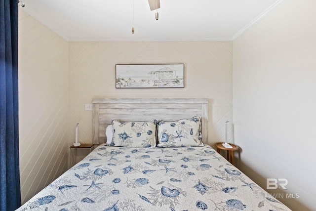 bedroom with crown molding and a ceiling fan