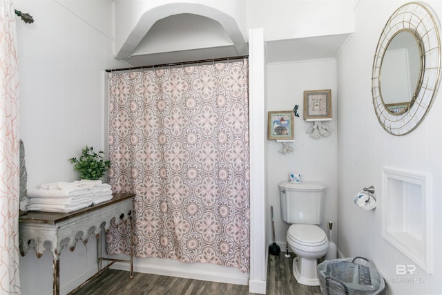 2816 Ponce De Leon Ct, Gulf Shores, AL 36542 - full bathroom with toilet and wood finished floors