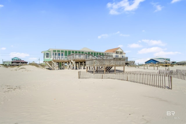 2816 Ponce De Leon Ct, Gulf Shores, AL 36542 - back of property with fence