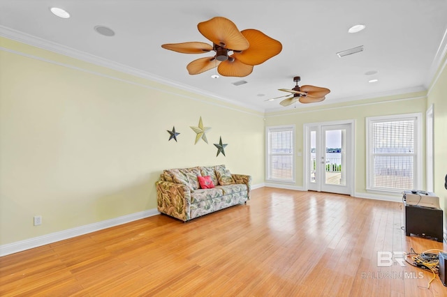 1328 W Lagoon Ave, Gulf Shores, AL 36542 - sitting room with a ceiling fan, ornamental molding, light wood finished floors, and recessed lighting