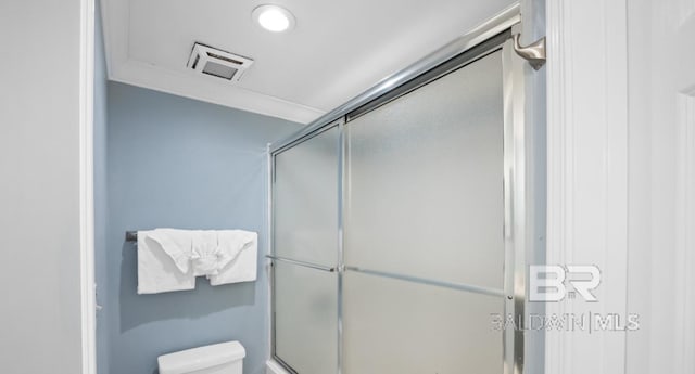 375 Beach Club Trl Unit A1704, Gulf Shores, AL 36542 - full bath with a shower with door and toilet