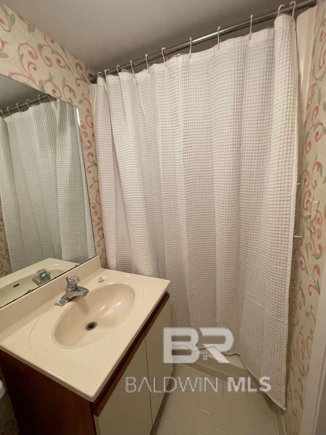 bathroom featuring vanity