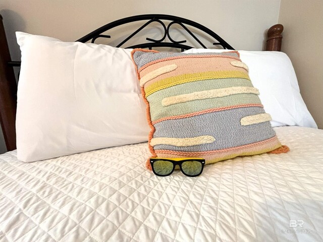 505 E Beach Blvd Unit 5-C, Gulf Shores, AL 36542 - view of bedroom