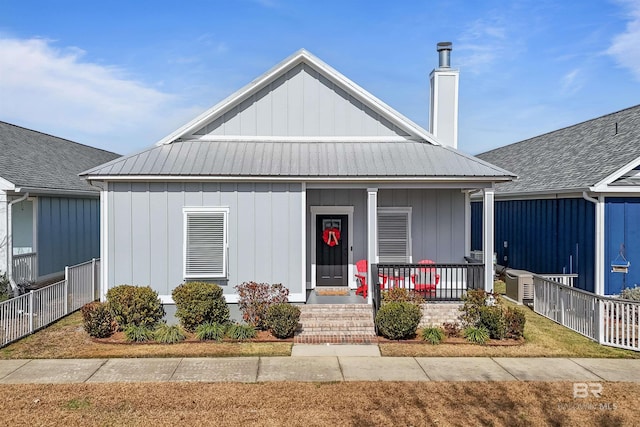 view of front of home with a porch