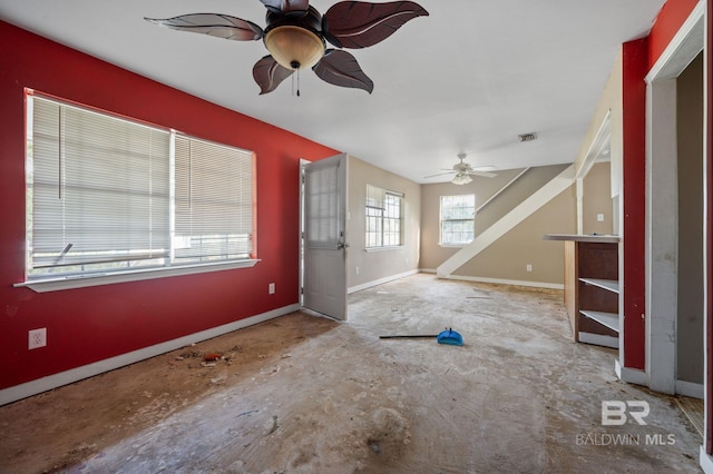 foyer with ceiling fan