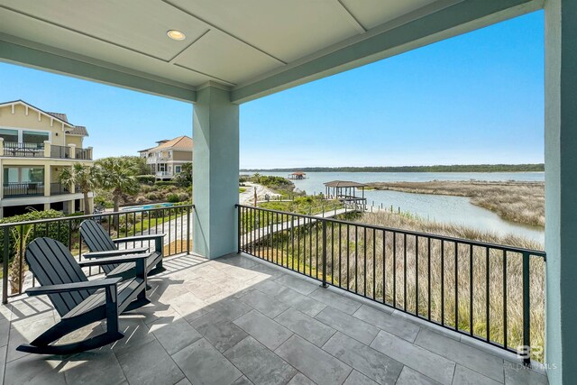 3238 Sea Horse Cir, Gulf Shores, AL 36542 - balcony featuring a water view
