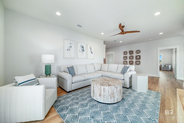 3238 Sea Horse Cir, Gulf Shores, AL 36542 - living area featuring recessed lighting, a ceiling fan, visible vents, and light wood-type flooring