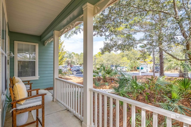 balcony with a porch