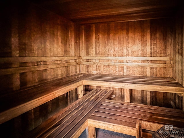 view of sauna / steam room