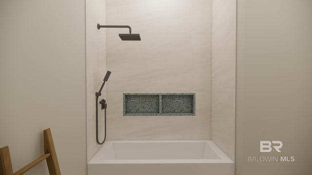 16880 Brigadoon Trl, Gulf Shores, AL 36542 - bathroom with shower / tub combination