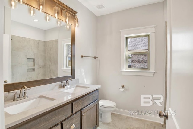 384 Garrison Blvd, Fairhope, AL 36532 - full bath featuring double vanity and tile patterned flooring