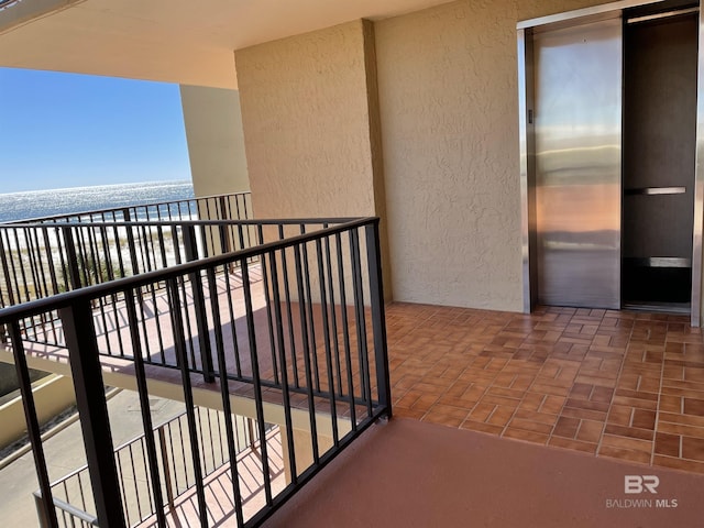 balcony with elevator