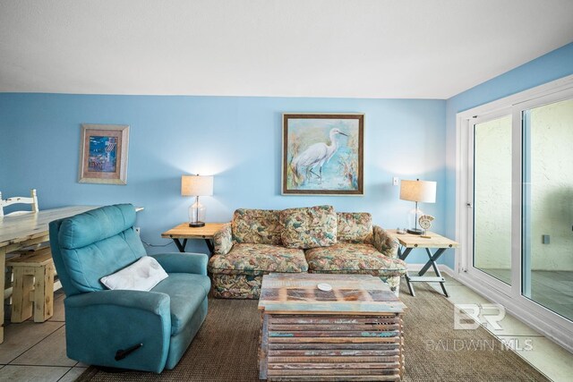 327 E Beach Blvd Unit 7C, Gulf Shores, AL 36542 - view of living room