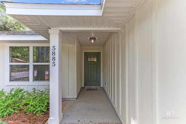 5885 Grotto Ave, Pensacola, FL 32507 - view of exterior entry