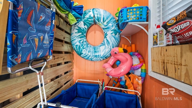 331 E 2nd Ave, Gulf Shores, AL 36542 - view of storage