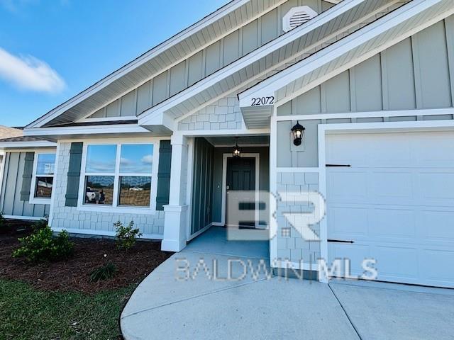 property entrance featuring a garage