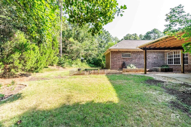 view of yard with a patio area