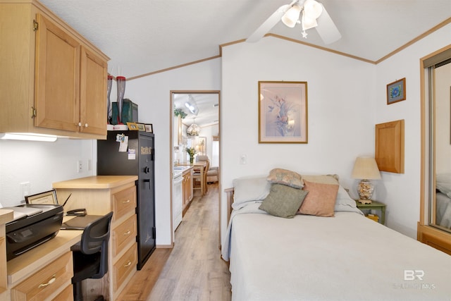 bedroom featuring ornamental molding, refrigerator, ceiling fan, and vaulted ceiling