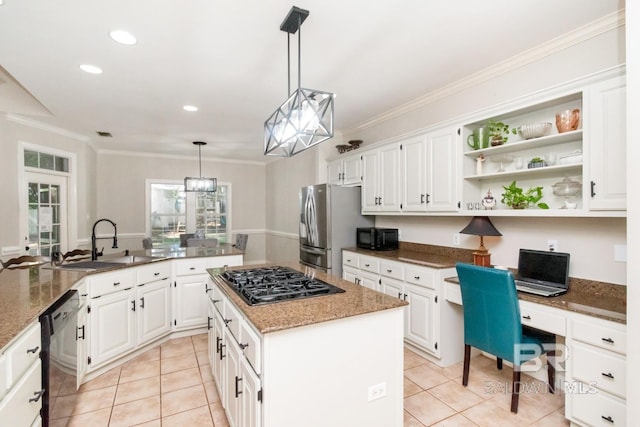 8814 N Dawes Lake Rd, Mobile, AL 36619 - kitchen featuring a sink, built in study area, black appliances, and light tile patterned floors