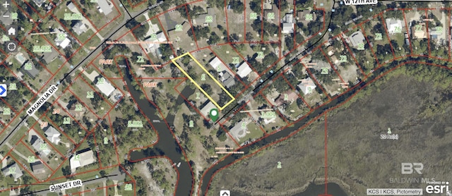 322 W 12th Ave, Gulf Shores, AL 36542