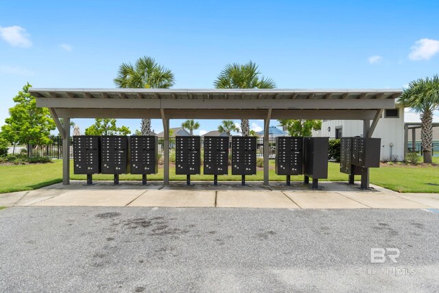 4175 Montague Dr, Gulf Shores, AL 36542 - view of home's community featuring mail area and a yard
