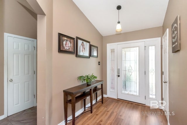 10234 Scott Plantation Dr, Mobile, AL 36695 - entrance foyer with lofted ceiling and light wood-type flooring