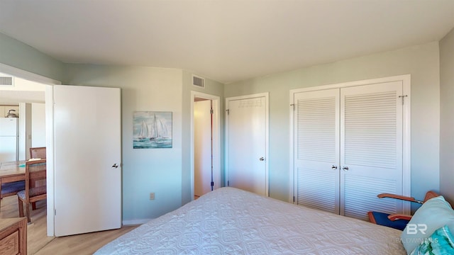 bedroom featuring light hardwood / wood-style flooring