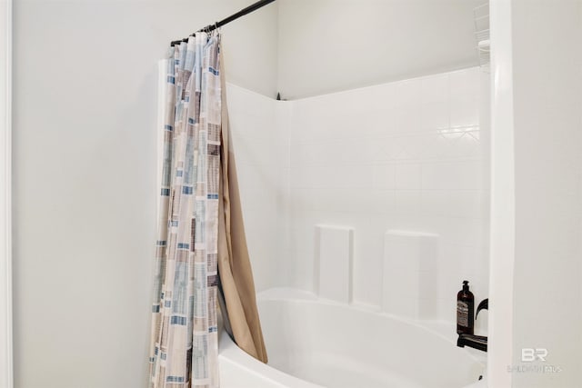 21105 Zinfandel Ln, Silverhill, AL 36576 - bathroom with shower / bathtub combination with curtain