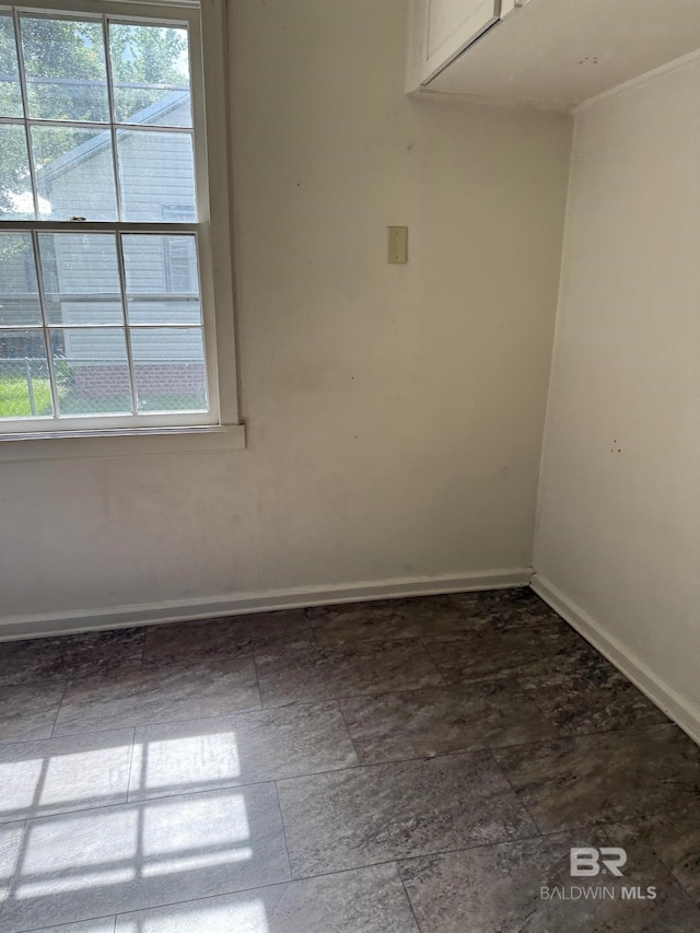 502 E Myrtle Ave, Foley, AL 36535 - unfurnished room featuring baseboards