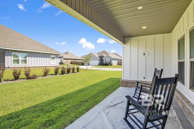 11569 Thistledown Loop, Spanish Fort, AL 36527 - view of green lawn with a residential view