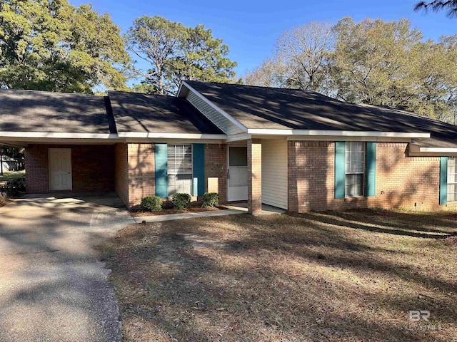 ranch-style home with brick siding