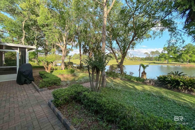 view of yard with a water view