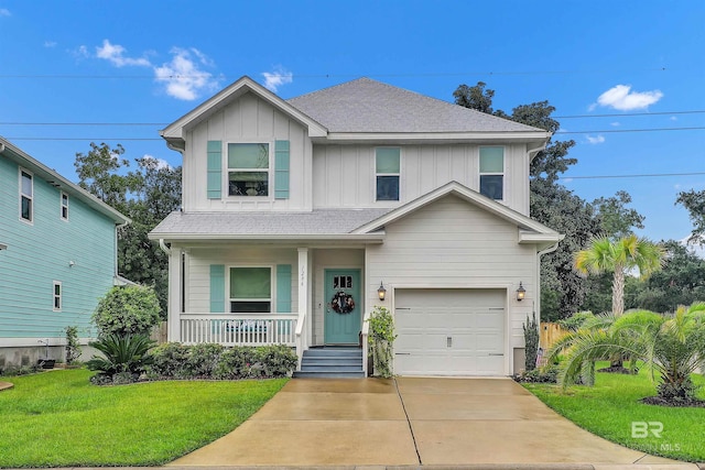 view of front facade featuring a front lawn and covered porch