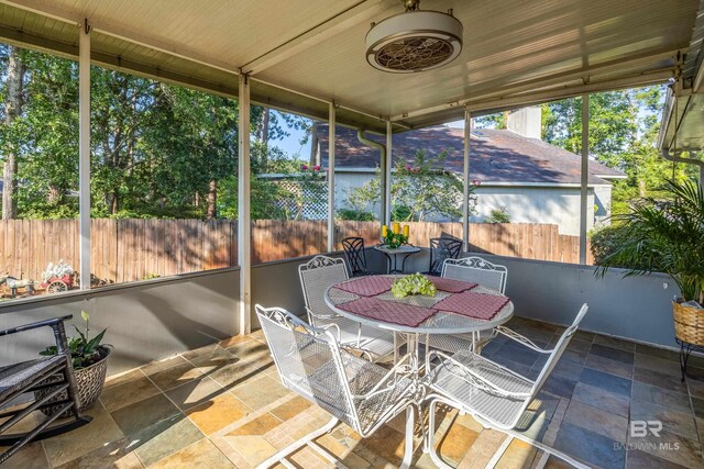 view of sunroom / solarium