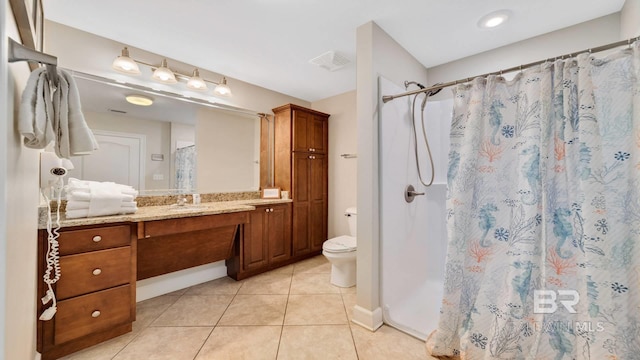 full bath featuring a shower with curtain, visible vents, toilet, vanity, and tile patterned flooring